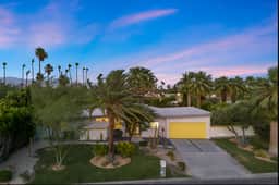Good Vibrations' 3 BR/3 BA with Midcentury glam!