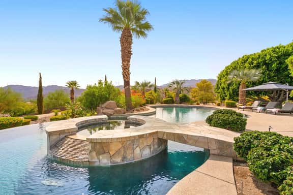 La Paz Estate' 6300' 5 Acre Paradise, 360 Views!