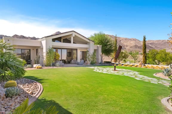 La Paz Estate' 6300' 5 Acre Paradise, 360 Views!